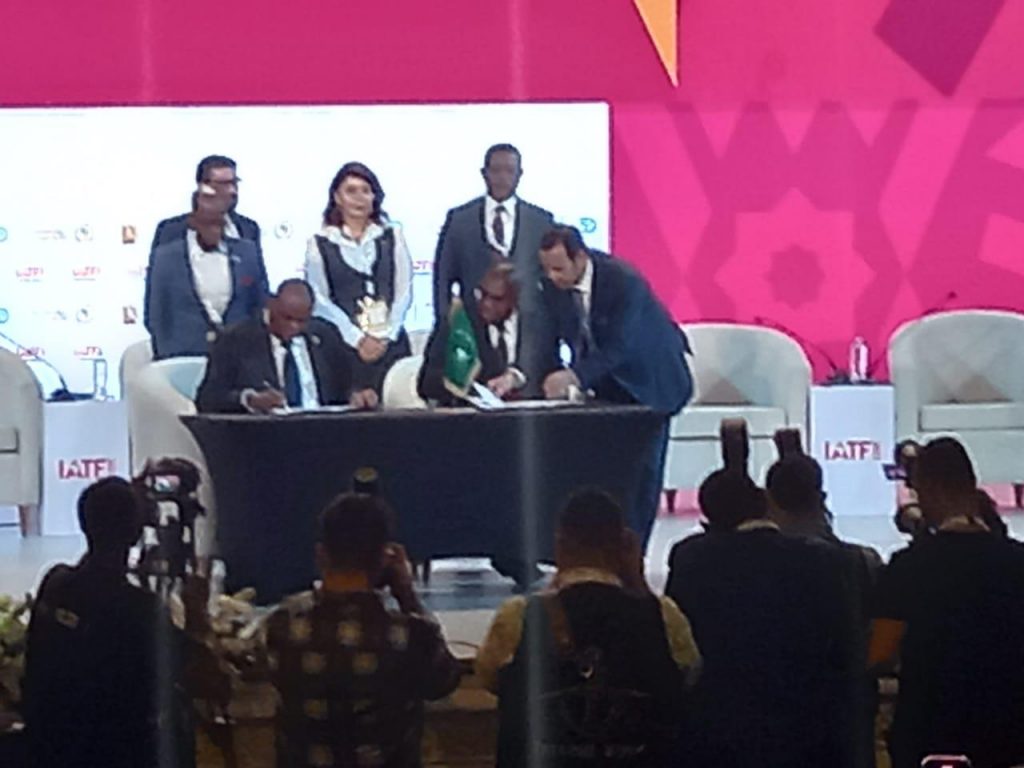 تسهيلات بقيمة 2 مليار دولار من "افريكسيم بنك" لدعم تصنيع المنتجات الصحية والصيدلانية بأفريقيا 1 2023 11 12 12 36 31 2221719062646