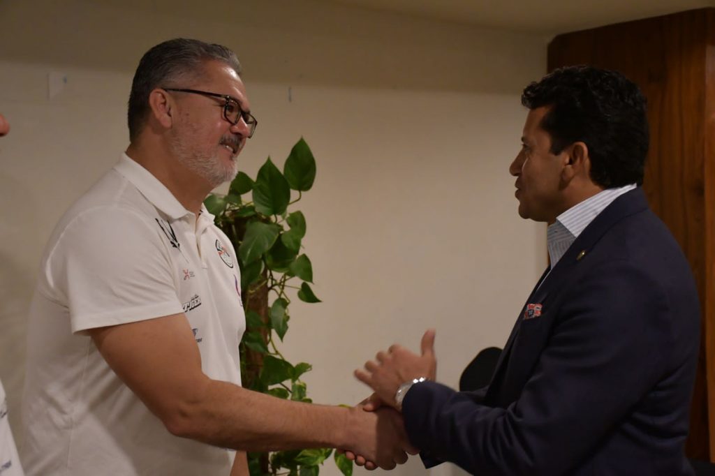 وزير الرياضة يطمئن على حالة الكابتن شحته الإسكندراني.. ويؤكد اهتمام الدولة بالرياضيين ودعمهم 1 2251719688204