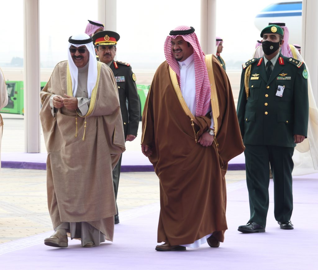 ولي عهد الكويت: حريصون على المضي قدما في تطوير التعاون مع السعودية في المجالات كافة 1 2ff8b8fe e553 419f b751 bd91a5ad00301718129584