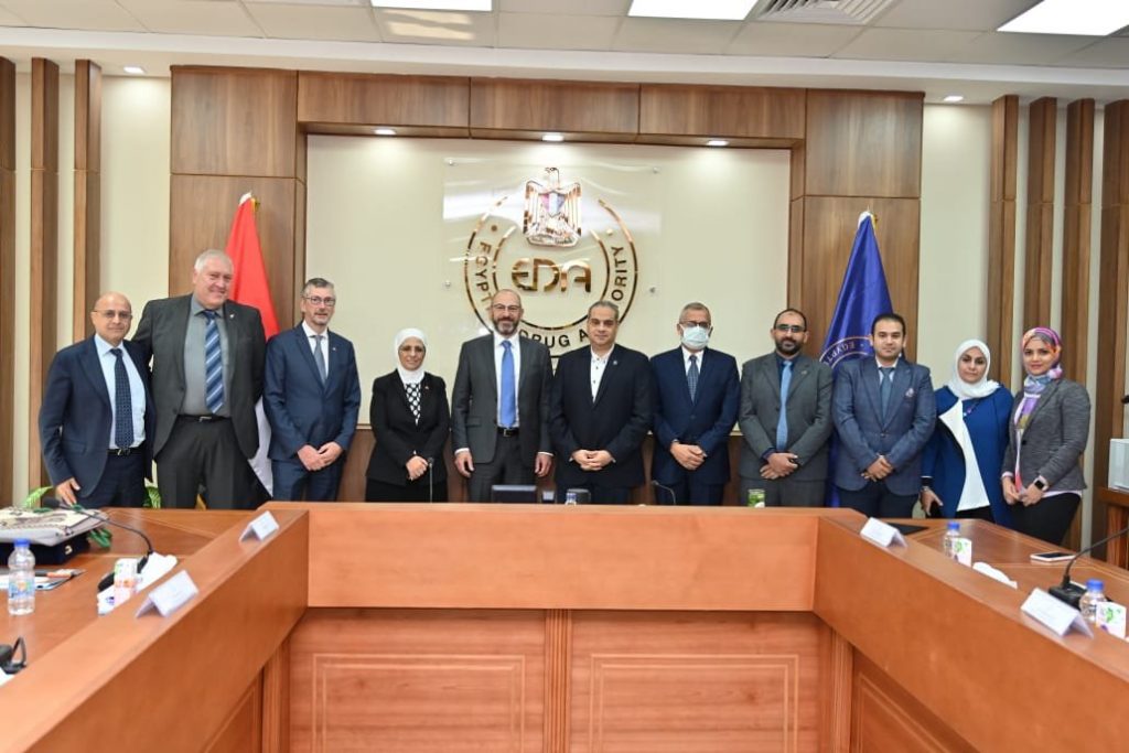 هيئة الدواء: دستور الأدوية الأمريكي يحدد معايير الرقابة على الأدوية لضمان سلامة المرضى 1 315387570 550954293741662 3676206730290689967 n1718284143