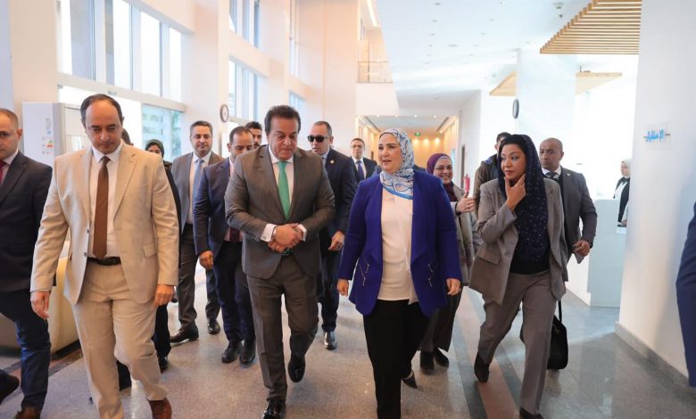 وزيرا الصحة والتضامن ومدير مكتب الأمم المتحدة للمخدرات يتفقدون مركز إمبابة لعلاج الإدمان 1 331719501004