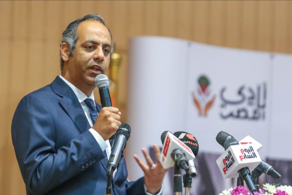وزير التنمية المحلية: منصة (أيادي مصر) تضم 2000 حرفي و7138 منتجا فنيا متنوعا 1 48 202103161827061717504504