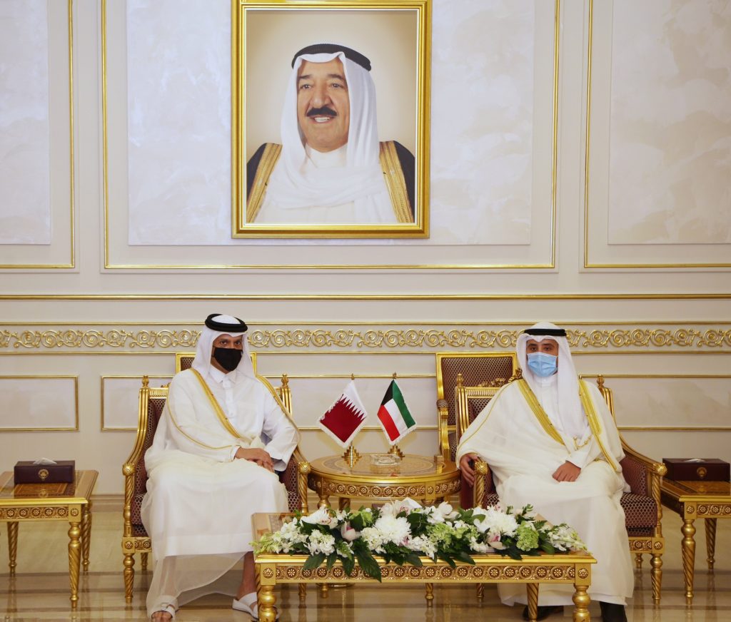 رئيس مجلس الوزراء وزير الخارجية القطرى يستقبل وزير الخارجية الكويتي 1 580fdd4c e514 4fa7 8210 6f2bf5c708ee1717936087