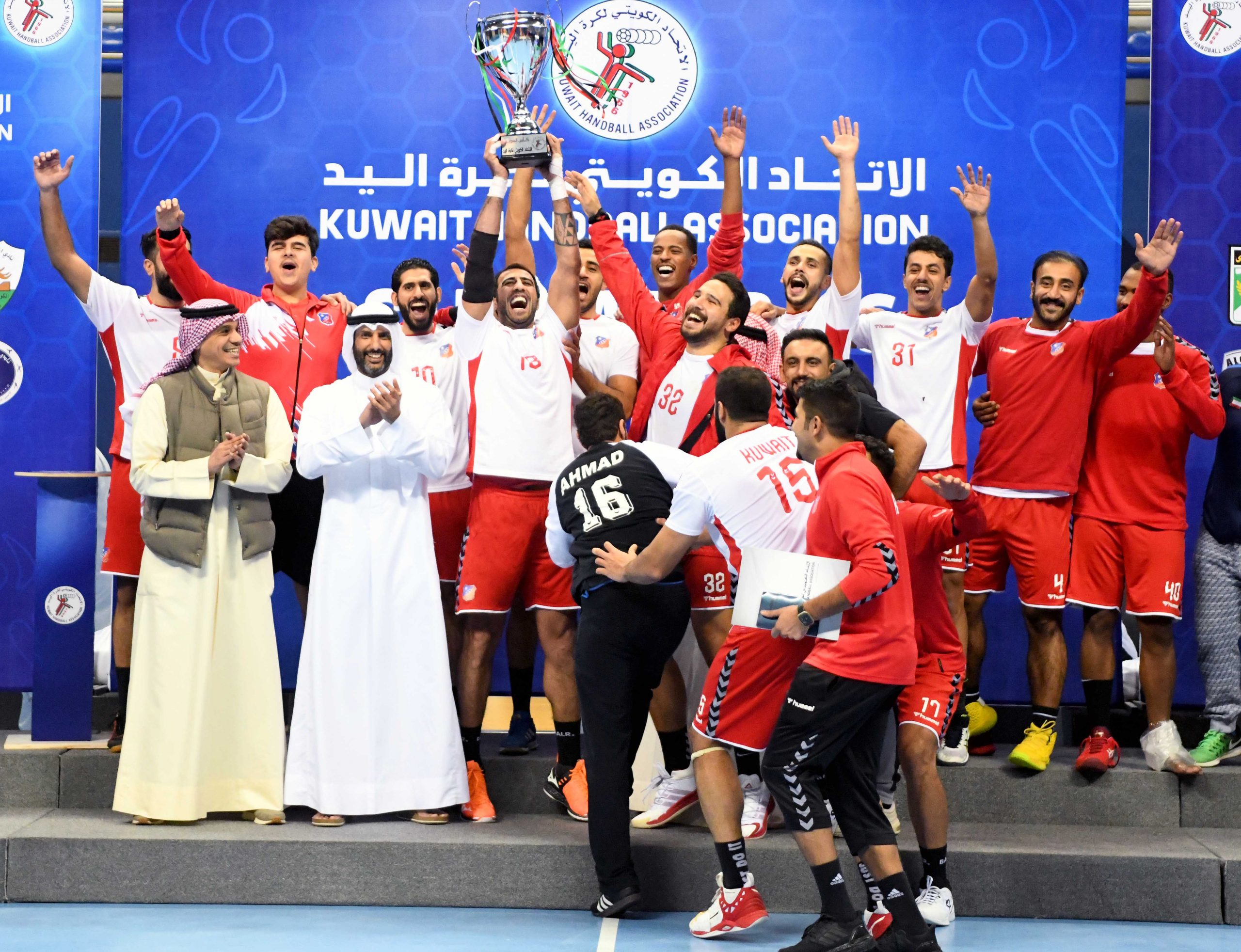 الكويت يتوج رسميا بطلا للدوري المحلي لكرة اليد للمرة الـ12 تواليا والـ14 في تاريخه 1 684e356f 81cb 4d07 b256 cc9aa1e74c031717966084 scaled
