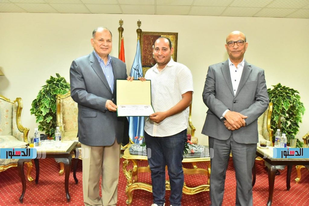 محافظ أسيوط: تفعيل المشاركة المجتمعية لطلاب الجامعات لزيارة المشروعات القومية والتنموية 1 8631717333984