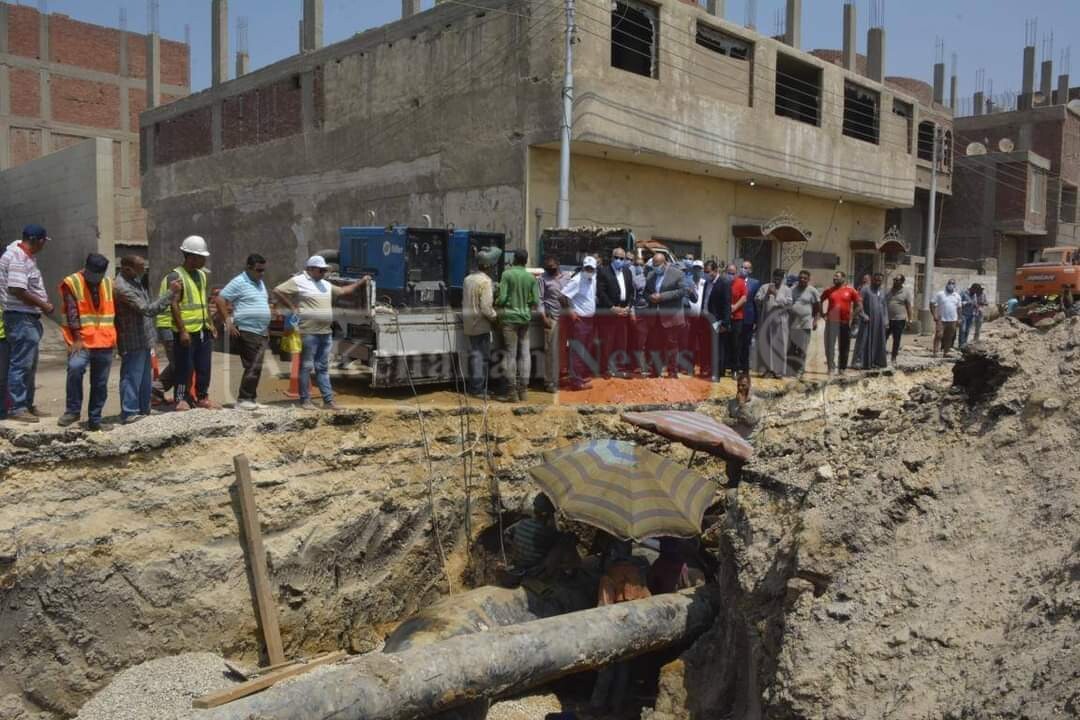 محافظة الجيزة : ضخ المياه بصورتها الطبيعية بمناطق حدائق الأهرام بعد تركيب الطلمبة الجديدة 1 FB IMG 15987132464871717578843