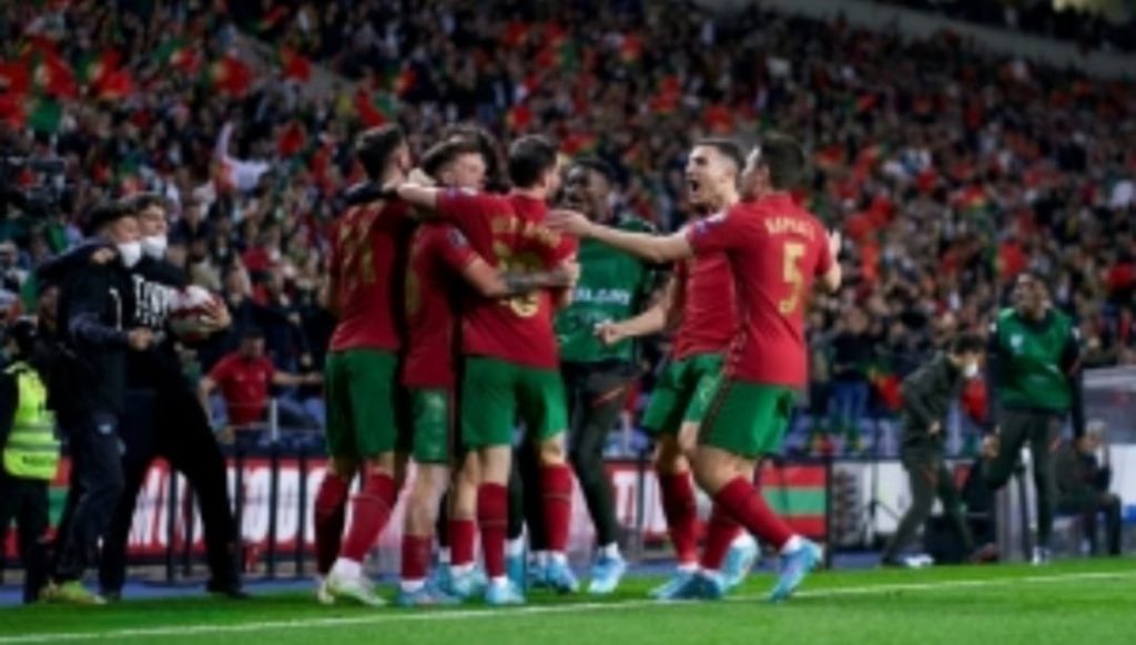 منتخب البرتغال يفوز على تركيا 3-0 ويتأهل لدور الـ 16 بكأس الأمم الأوروبية 1 IMG 20220324 WA00761719079445