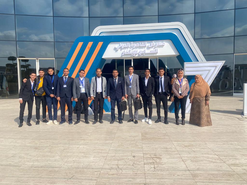 "تطوير التعليم": توفير أفضل فرص التدريب لطلاب جامعة مصر التكنولوجية الدولية بكافة المجالات 1 IMG 20230216 WA00231718278684