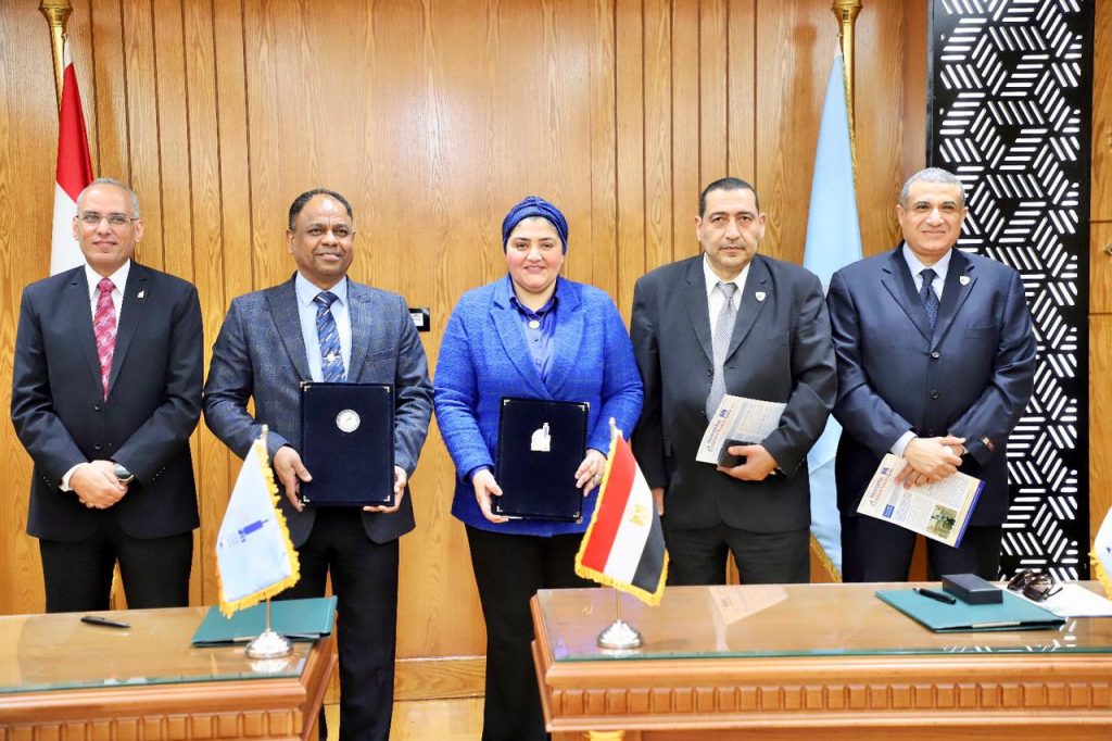 تعاون علمي وتطبيقي بين المركز القومي للبحوث وجامعة بني سويف التكنولوجية 1 IMG 20240110 WA00391719162306