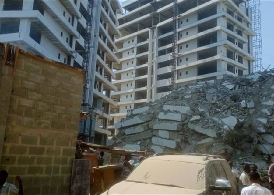 مصرع شخص واحتجاز 30 تحت الأنقاض إثر انهيار منجم في نيجيريا 1 RQMATKBTDA1717591563