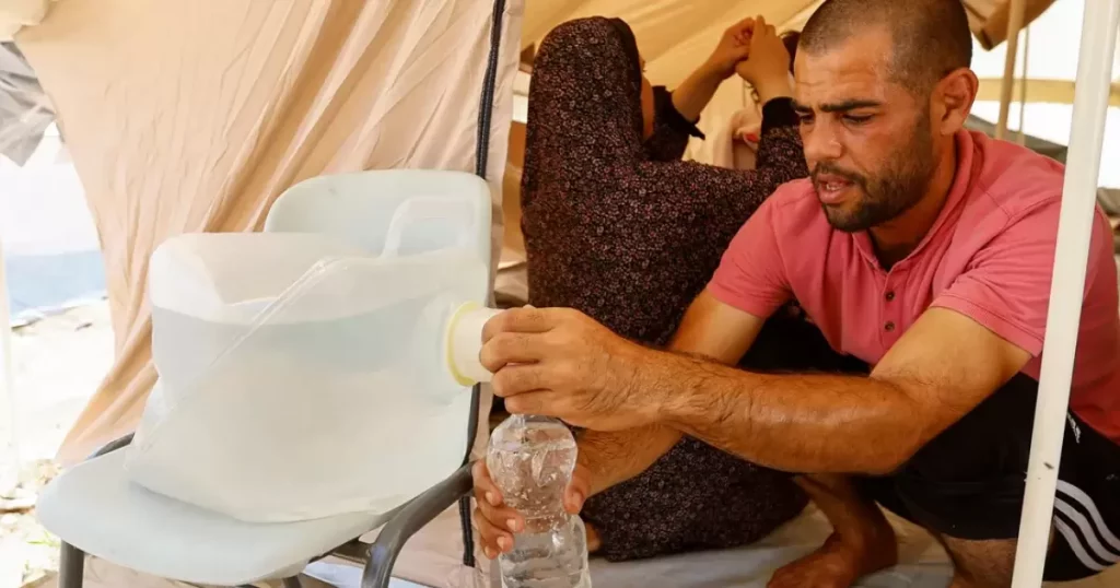 (أونروا): استمرار تعليق واشنطن للتمويل يعيق عمليات الإغاثة في غزة 1 Vx1c11718693883