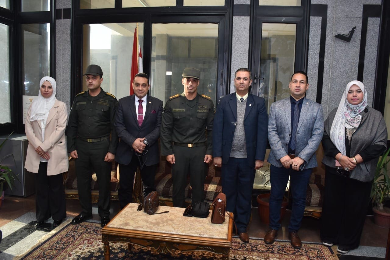 إدارة التجنيد والتعبئة تدفع لجنة تجنيدية لإنهاء المواقف التجنيدية لذوى الهمم بمحافظتي دمياط والغربية 1 d3271bd688e2c50d2bfacb7390d03a181717240264
