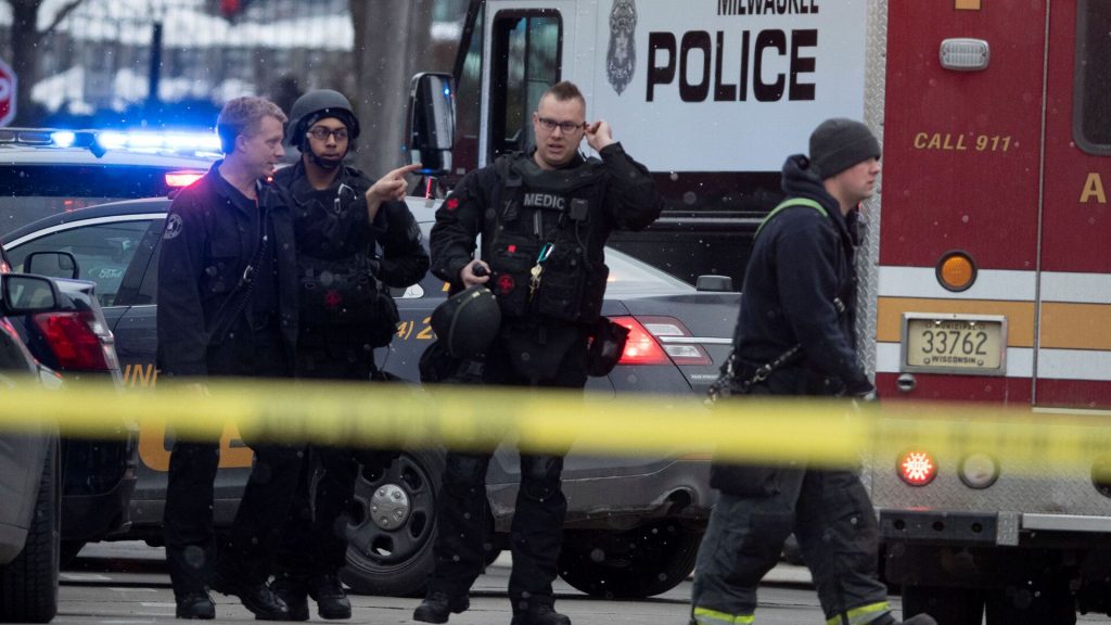 وسائل إعلام أمريكية: مقتل وإصابة عشرات الأشخاص في حوادث إطلاق نار متفرقة بالولايات المتحدة 1 emarat news 2022 07 24 01 58 56 5394911719176343