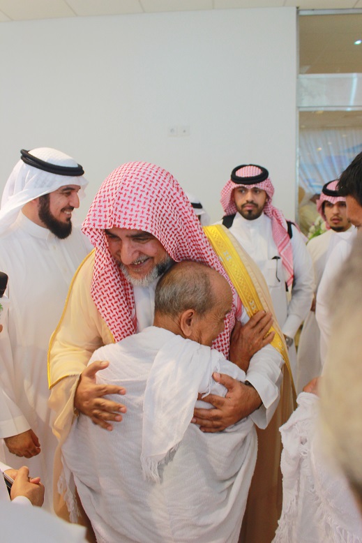 وزير الشؤون الإسلامية السعودي يتفقّد مقار ضيوف خادم الحرمين الشريفين في مشعر منى 1 image 321718715184