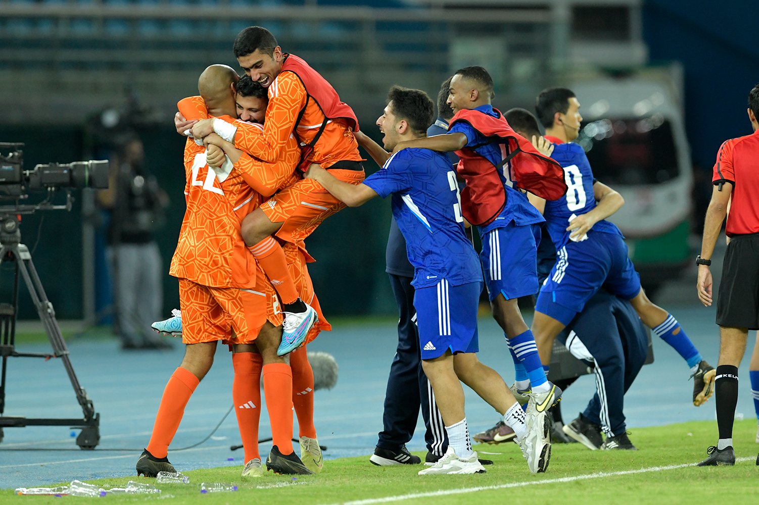 الكويت تتأهل رسميا إلى نهائيات آسيا 2027 ولِلدور الثالث من تصفيات كأس العالم لكرة القدم 1 khaligyoun290751718132643