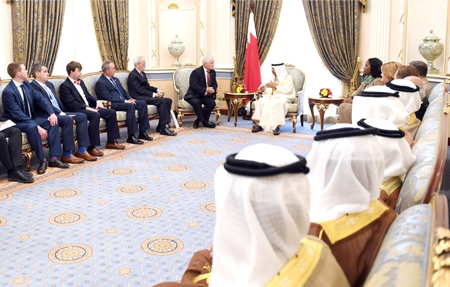 مجلس الوزراء البحريني يشيد بمبادرة الرئيس الأمريكي بشأن وقف إطلاق النار في قطاع غزة 1 loc 301717420085
