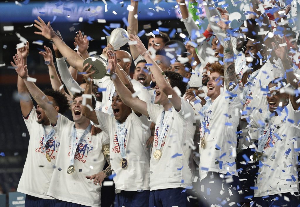 منتخب أمريكا يفوز على نيوزيلندا 4-1 في منافسات كرة القدم بالأولمبياد 1 منتخب أمريكا في التتويج بلقب كأس الكونكاكاف الذهبية1722108429