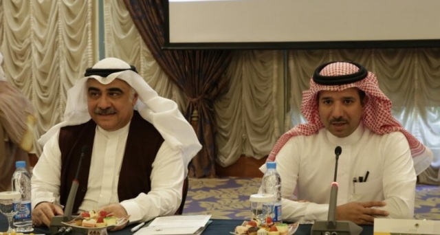 وزير العمل: حريصون على إيجاد عامل تتواكب تدريباته مع متطلبات سوق العمل الداخلي والخارجي 1 وزير العمل فقيه11721726408