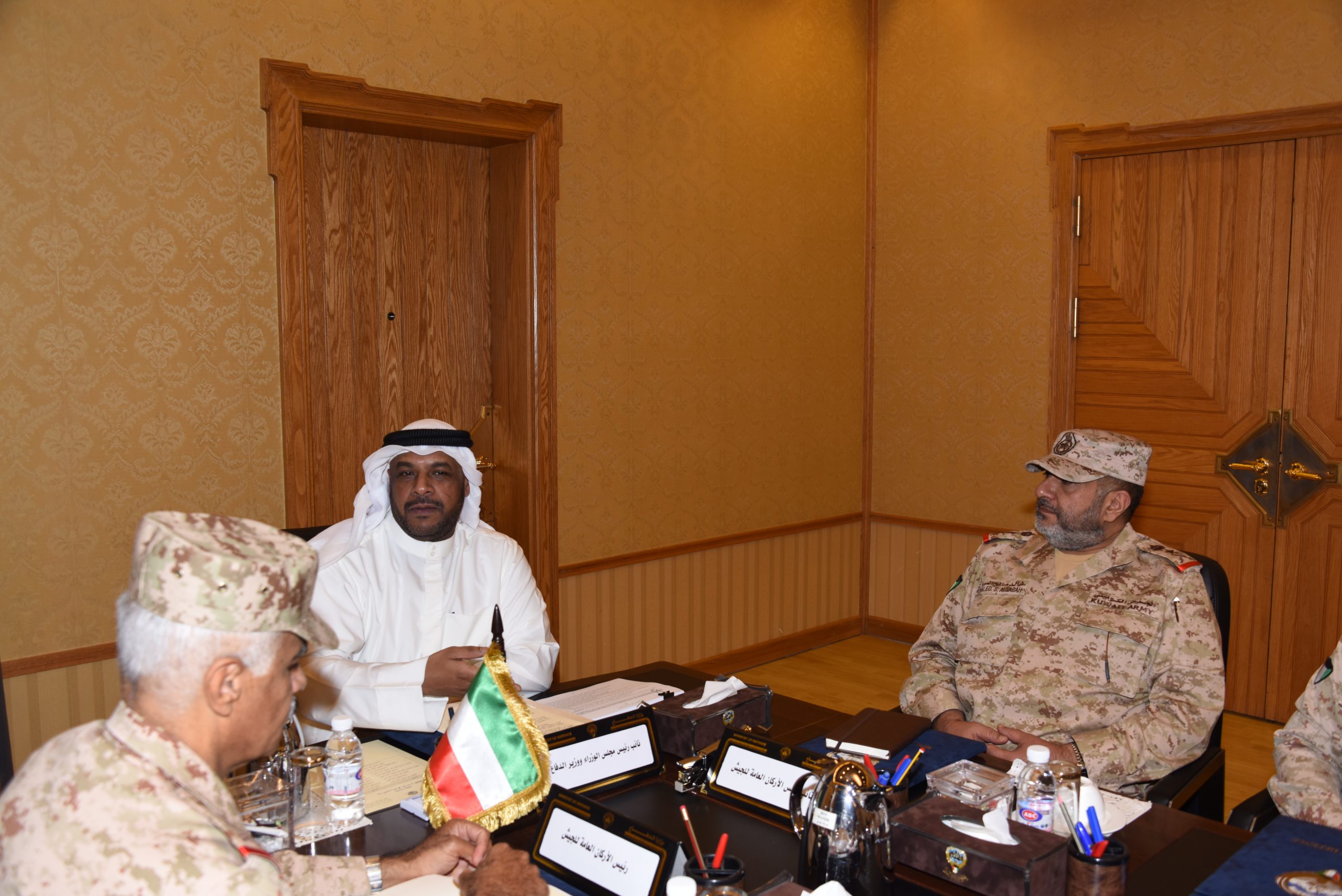 وزير الدفاع الكويتي يبحث مع سفيري السودان وليبيا المستجدات على الساحتين الإقليمية والدولية 1 01e360f8 ceb0 4708 8184 169aa57048bd1721814004 scaled