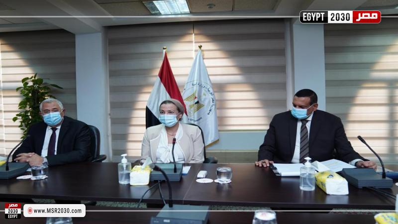وزيرتا البيئة والتنمية المحلية تناقشان المستجدات الخاصة بمنظومة إدارة المخلفات ونوبات تلوث الهواء الحادة 1 121665 W1720695543