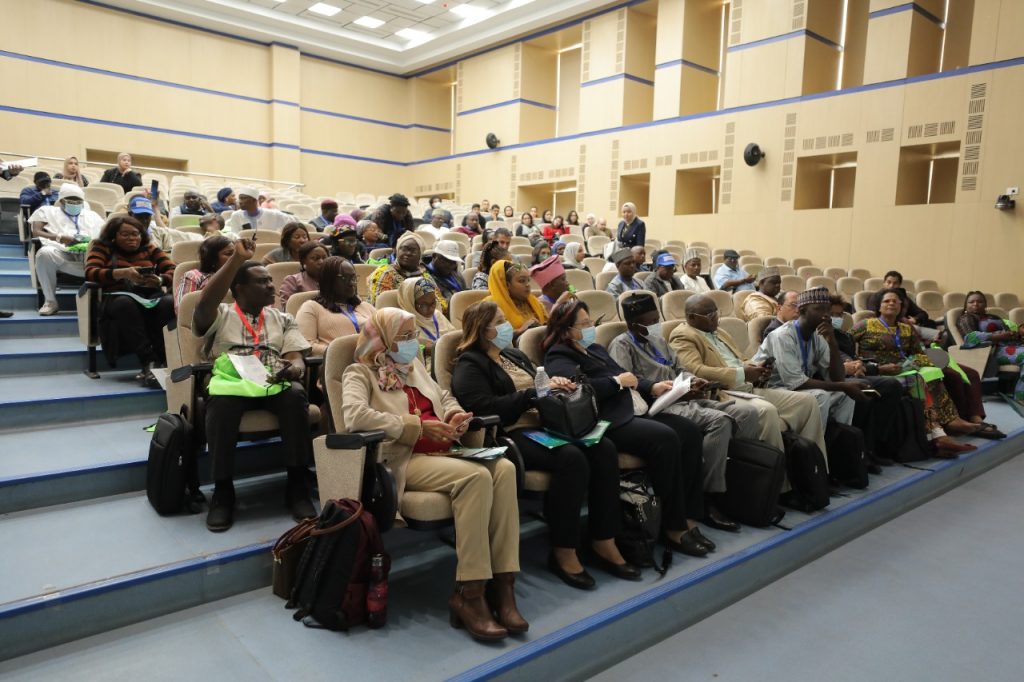 جامعة الجلالة تستضيف ورشة عمل حول "التطورات الجديدة في جراحة المخ والأعصاب" 1 1761722353283
