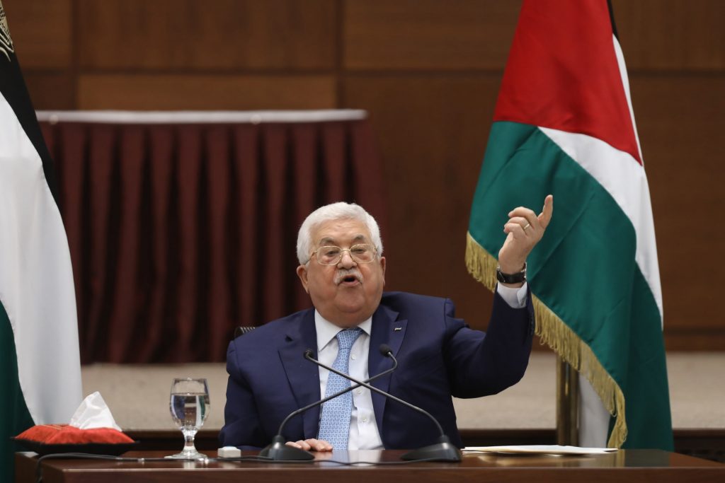 مستشار الرئيس الفلسطيني: السلطة الفلسطينية صاحبة الولاية القانونية على غزة 1 1838181721454424