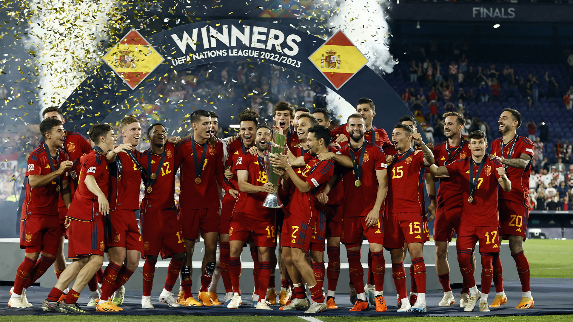منتخب إسبانيا بطلًا لكأس الأمم الأوروبية للمرة الرابعة في تاريخه بفوزه على إنجلترا 2-1 1 1 361720991225