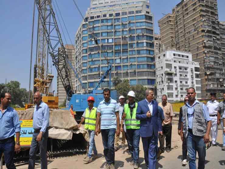 محافظ الجيزة يتفقد أعمال إنشاء نفق المشاه بميدان النهضة وتطوير حديقتي الأورمان والحيوان 1 2017 8 27 15 42 41 7641722426904