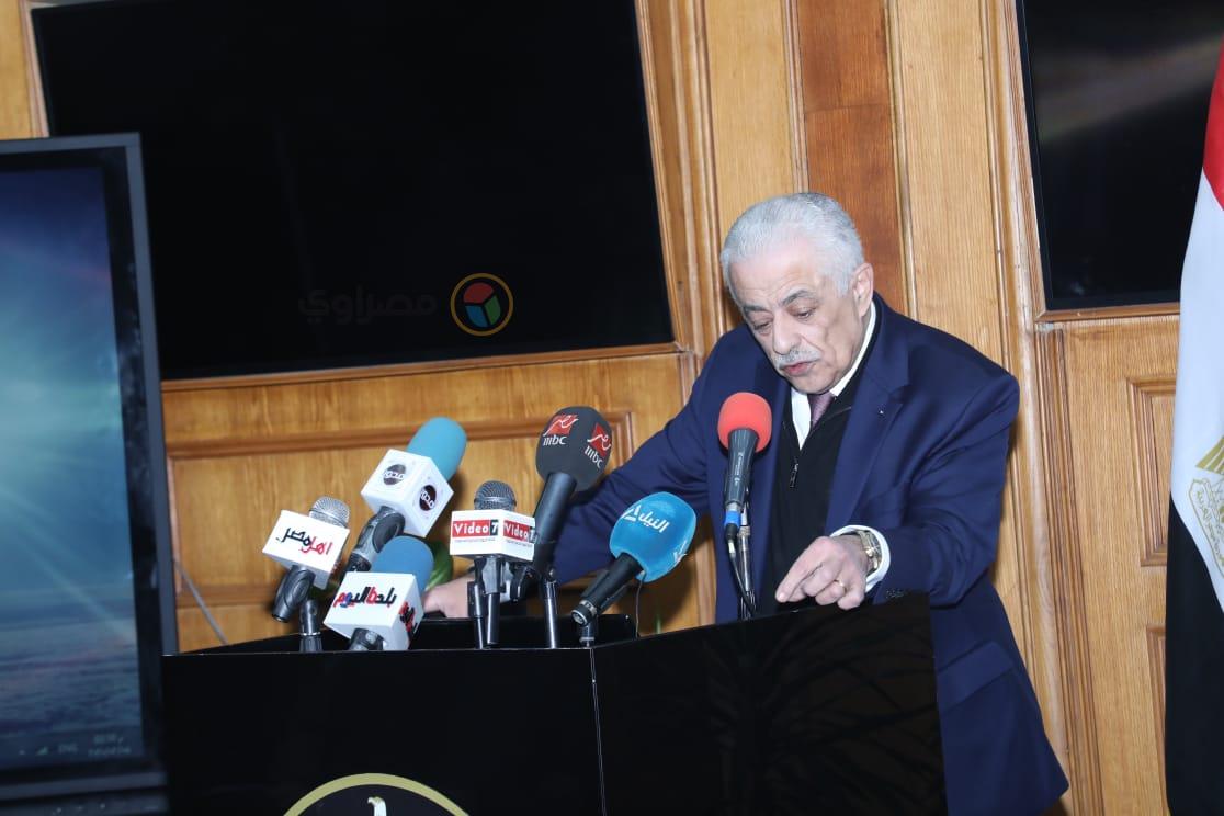 وزير التربية والتعليم:طرح حلول عاجلة للكثافات الطلابية ومناهج الثانوية العامة قبل بداية العام الدراسي الجديد 1 2020 2 5 15 30 3 8281720354923