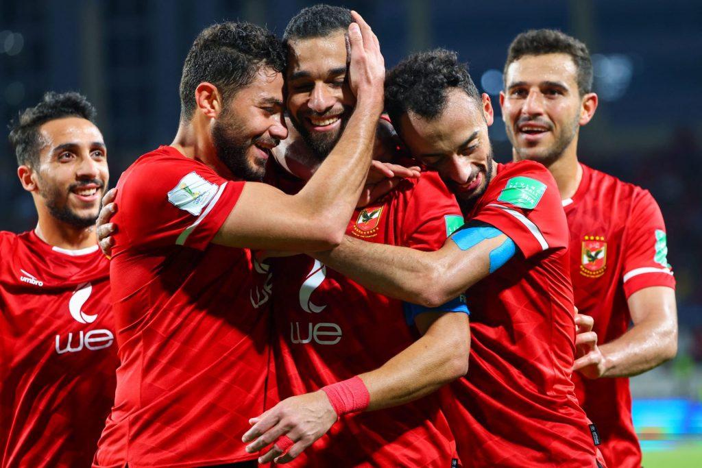 الانتصار الـ 16 على التوالي.. الأهلي يفوز على المصري بهدف "وسام" ويتصدر جدول الدوري 1 2047471722025327