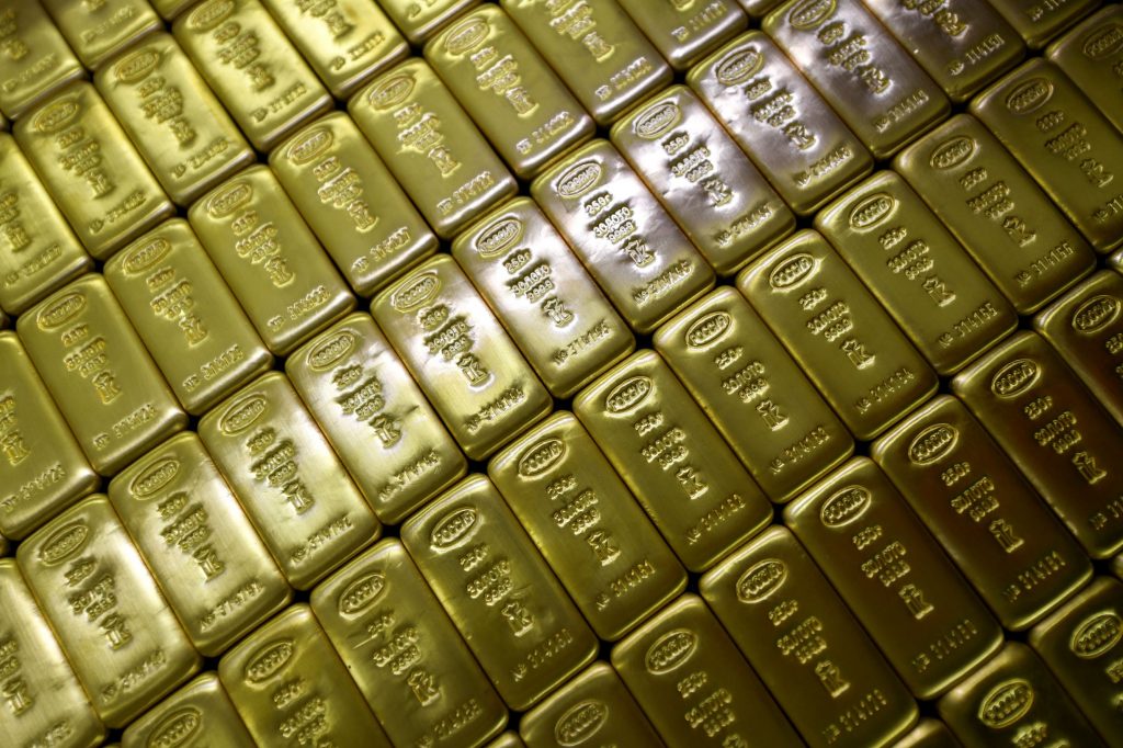 الذهب يتراجع عالميا قبيل صدور بيانات اقتصادية أمريكية 1 2168576 4022050991721896143