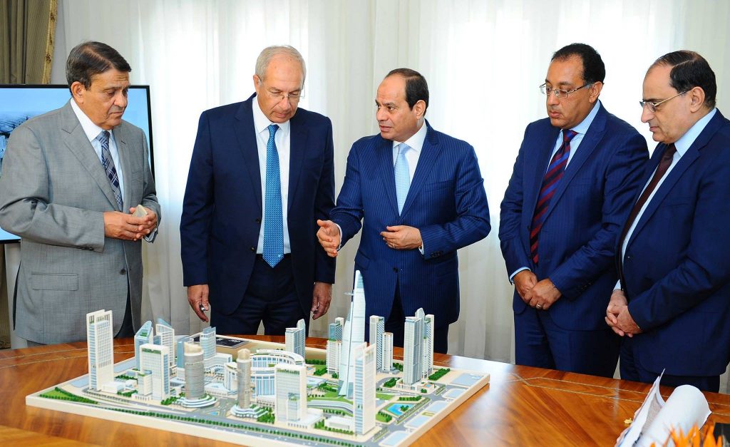 وزير الإسكان يعقد أول اجتماعاته بعد توليه مهام الوزارة وينقل تكليفات الرئيس السيسي 1 270945 20776644 259706334548754 5049603753251336442 o1720078144