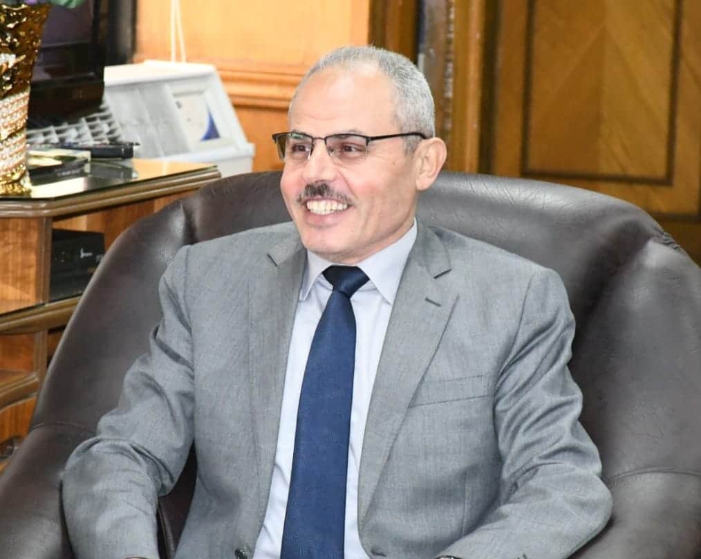رئيس جامعة قناة السويس يشيد بنجاح أطباء القلب في إجراء عملية جراحية معقدة وإنقاذ حياة مريض 1 272904001 334275682045385 6736363523543882729 n1719851524
