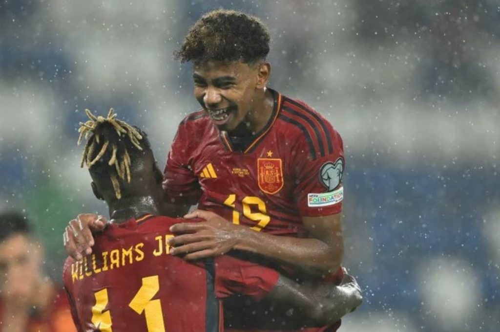 "المعجزة" لامين يامال أفضل لاعب في مباراة إسبانيا وفرنسا بأمم أوروبا 1 2833691720561382