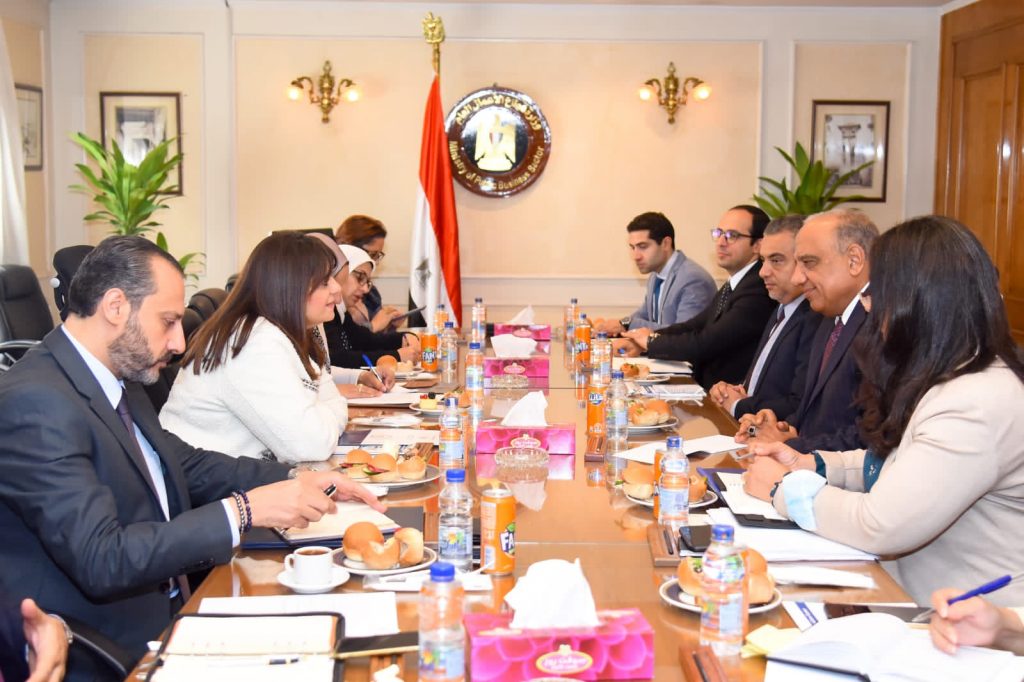 وزيرا قطاع الأعمال والاستثمار يبحثان تعزيز التعاون وجذب الاستثمارات وزيادة الصادرات 1 298991261 414072740725655 2908250985879566297 n1722444063