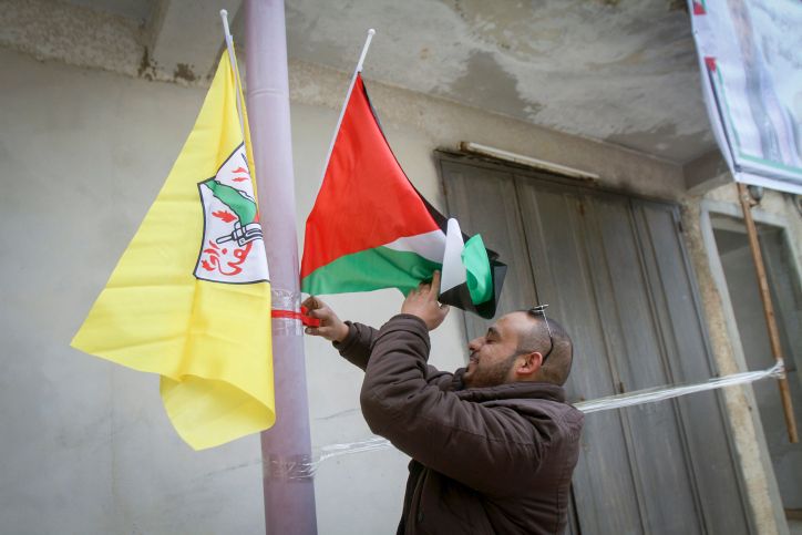 قيادي فلسطيني: المجتمع الدولي لا يمارس أي ضغوط تجاه إسرائيل فيما يتعلق بقضايا الأسرى والمعتقلين 1 2b41eff8616e7eeba5cc2c504b48355c1721748064