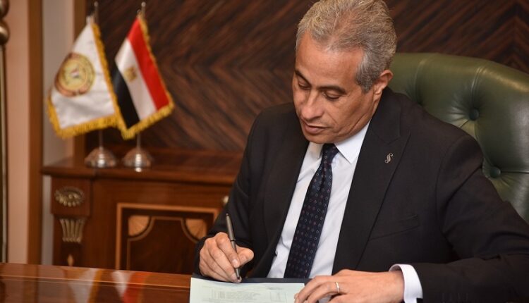 وزير العمل :الخميس المقبل إجازة رسمية للعاملين في القطاع الخاص بمناسبة ذكرى ثورة 23 يوليو 1 361097602 732538912249865 4808599851363803068 n