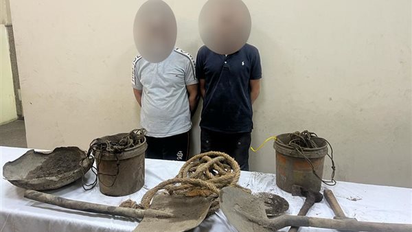 ضبط شخصين بالقاهرة لقيامهما بالتنقيب عن الآثار 1 4261720428303