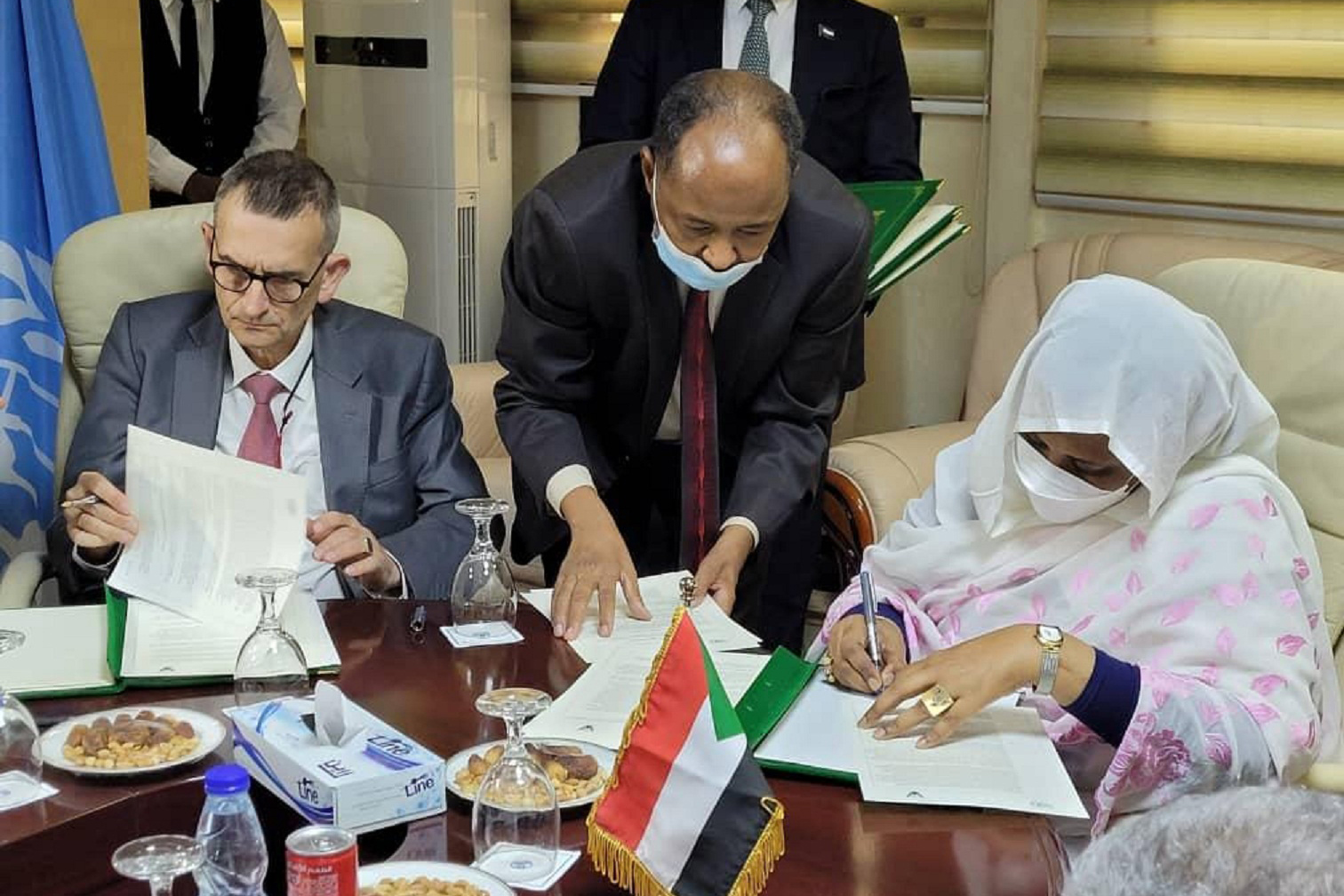 بيان حكومة السودان بشأن موافقتها على دعوة الأمم المتحدة للمشاركة في مداولات غير مباشرة بجنيف 1 434341720863124