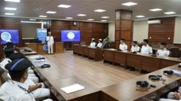 "الداخلية" تختتم دورة تدريبية للضباط بمجال "قواعد نيلسون مانديلا لمعاملة السجناء" 1 4521720950004