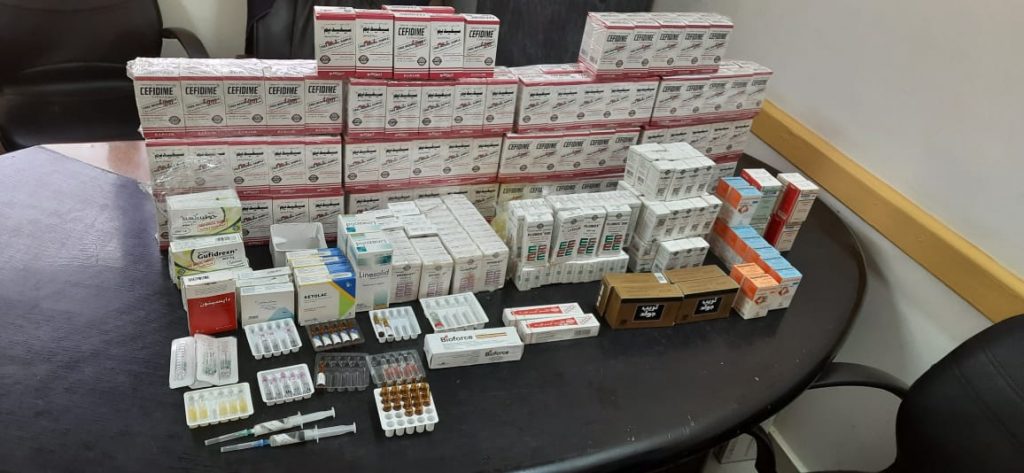 غلق مركزين طبيين يعملان دون ترخيص ويتداولان أدوية مجهولة المصدر بالفيوم 1 58992153 b06c 4996 a5c9 6a551bdee6811721123644
