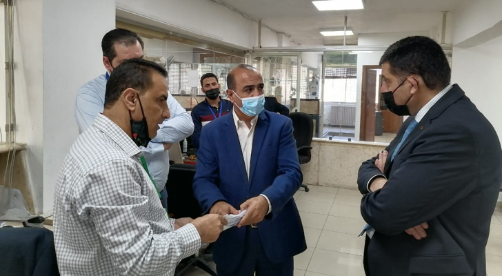 وزير العمل يوجه بضرورة الانضباط في العمل والالتزام بتقديم الخدمات للمواطنين بشكل لائق وكريم 1 5fOtEIi2A4PWF56V2Z7Uj2qb6mgmQF0f8qdUuE9E1720349523