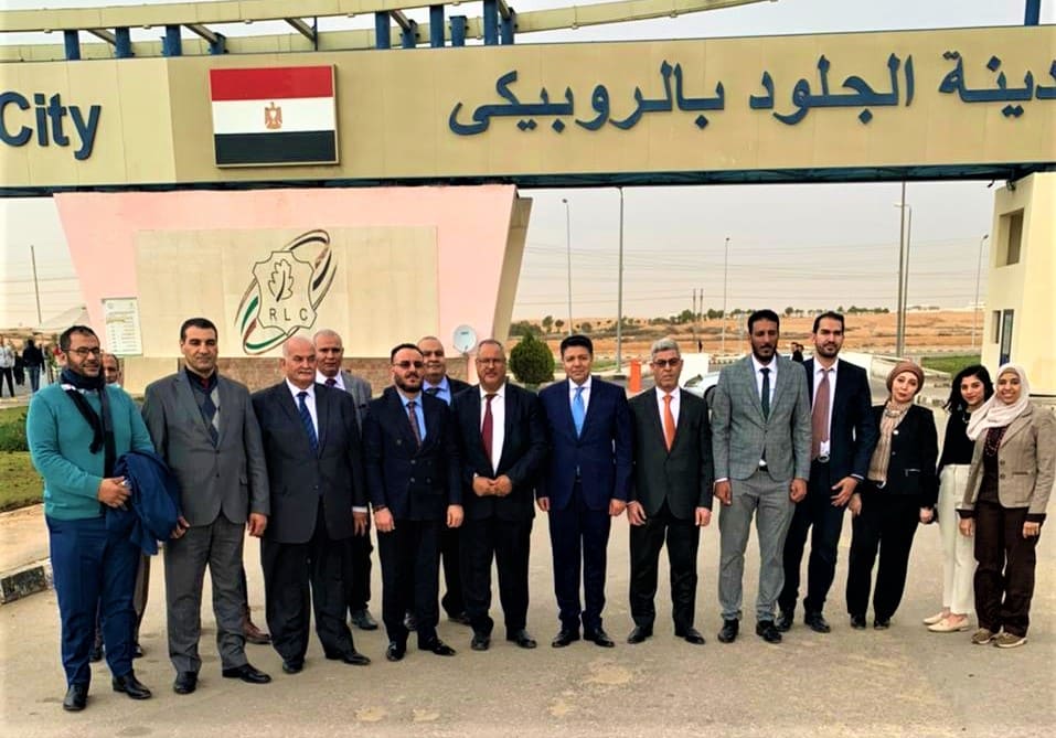 نائب رئيس الوزراء وزير الصناعة والنقل يتفقد مدينة الجلود بالروبيكي والمنطقة الصناعية بمدينة بدر 1 637745376543538930 585797684976 7681722409384