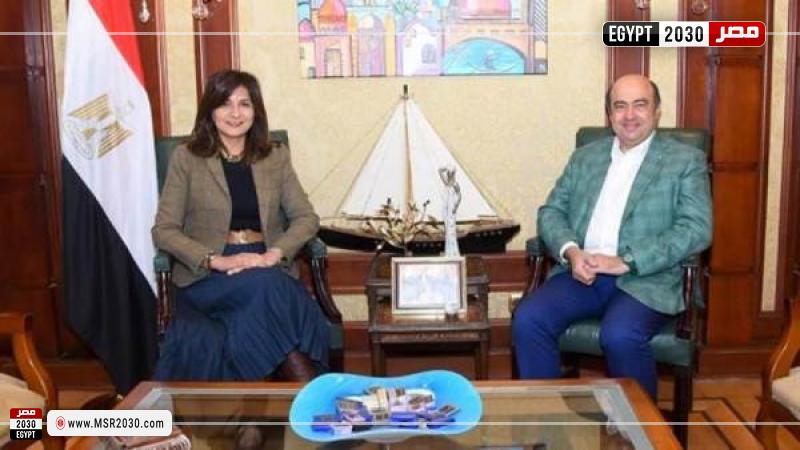 وزيرة التنمية المحلية تبحث مع نائب رئيس مجلس إدارة جمعية الأورمان سبل التعاون المشترك 1 74135 W1721664303
