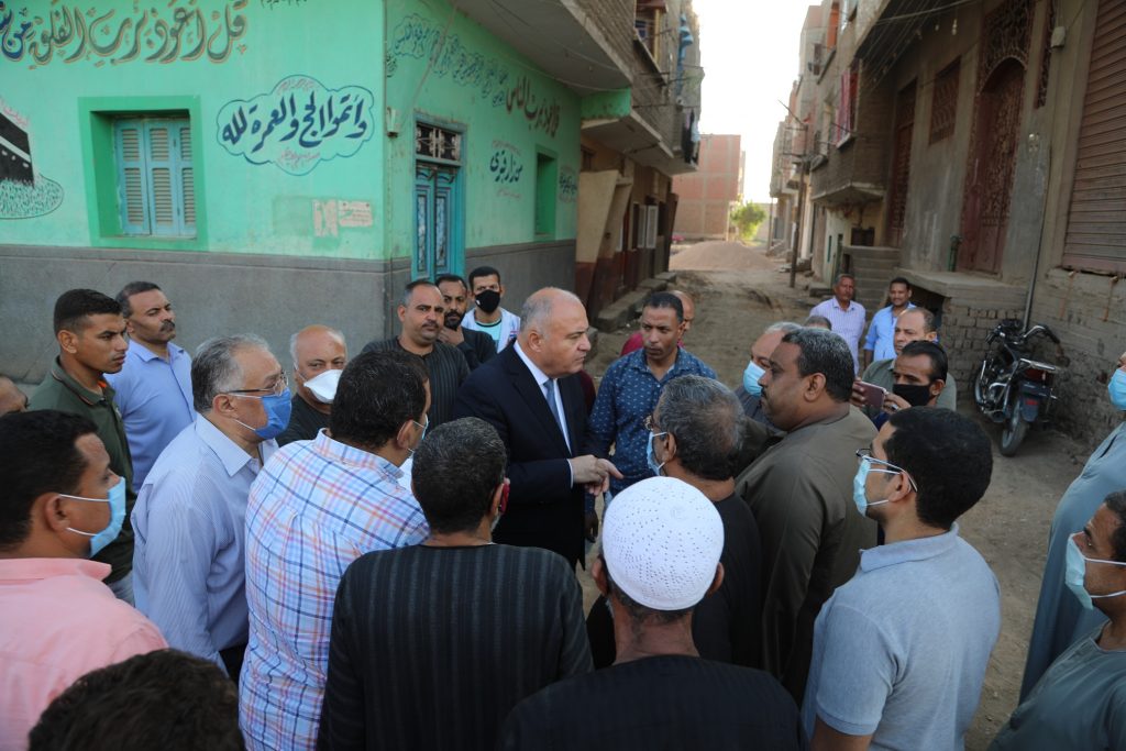 محافظ قنا الجديد لـ (أ ش أ): ملفات الاستثمار والمشروعات القومية أهم أولويات العمل خلال المرحلة المقبلة 1 922975 9J8A25831720029664