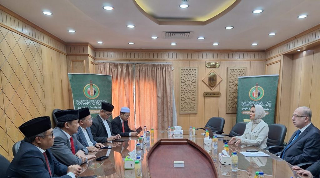 هيئة الزكاة الوطنية الإندونيسية تتقدم بالشكر لـ«بيت الزكاة والصدقات» لجهوده في إغاثة غزة 1 931720762866