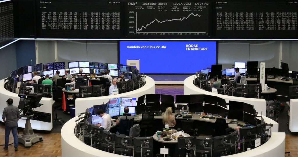 تباين مؤشرات الأسهم الأوروبية بسبب تراجع عمليات البيع وانتظار بيانات التضخم بأمريكا 1 DHNYBZWN2RID3G27ZDVDJDN3JE scaled1721982845