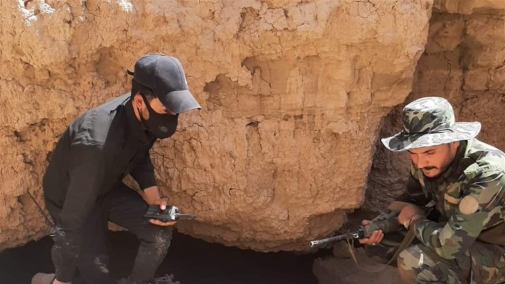 العثور على 3 جثث لإرهابيين في موقع ضربة جوية نفذت في جبال حمرين شمالي العراق 1 Doc P 423693 6379096295138891231721415844