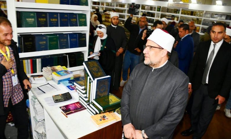 وزير الأوقاف يوجه قيادات المجلس الأعلى للشئون الإسلامية بالتفاني في خدمة دينهم ووطنهم 1 EE103B0C 4293 4339 9117 202EFCA3FF1B1720979103