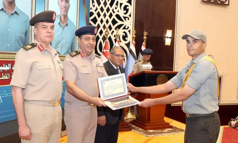 الكلية العسكرية التكنولوجية تُخرج دفعة من الفنيين المرشحين للعمل بالسكة الحديد والنقل النهري 1 FB IMG 17217342627951721734806